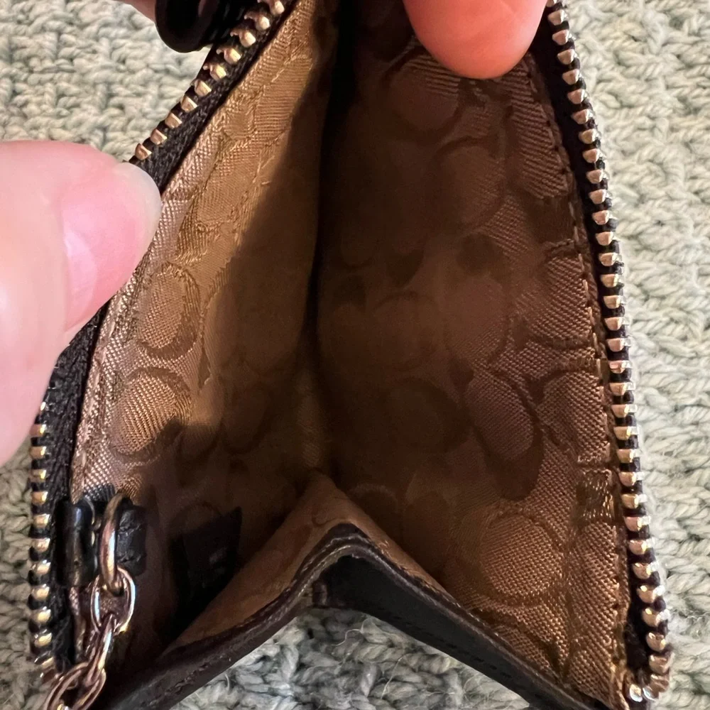 Coach Legacy Dark Brown Leather Contrast Stitch Key Ring Coin Case Wallet